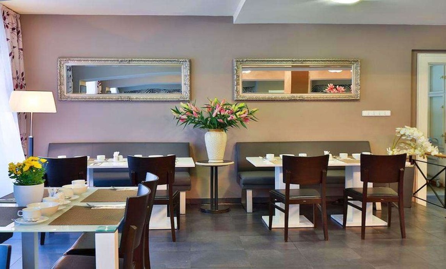 Image 10: ✈ TSJECHIË | Praag - Hotel Elysee 4*, 2 nachten - Stadscentrum