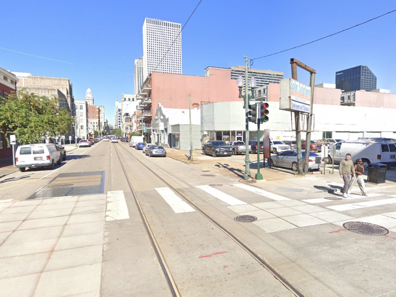 Parking at 750 Carondelet St. Lot