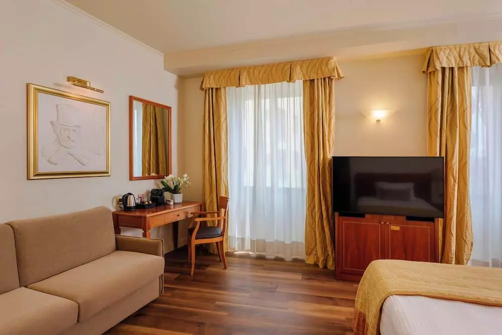 ✈ ITALIEN | Mailand - Hotel Dei Cavalieri Milano Duomo 4*, 2 Nächte...