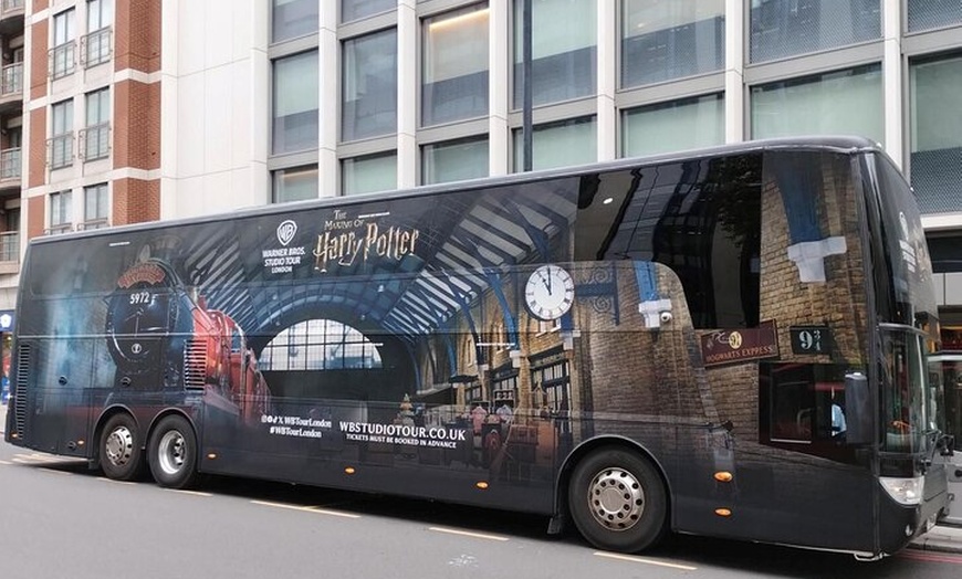 Image 2: Coach Transfer to Warner Bros. Studio Harry Potter Experience