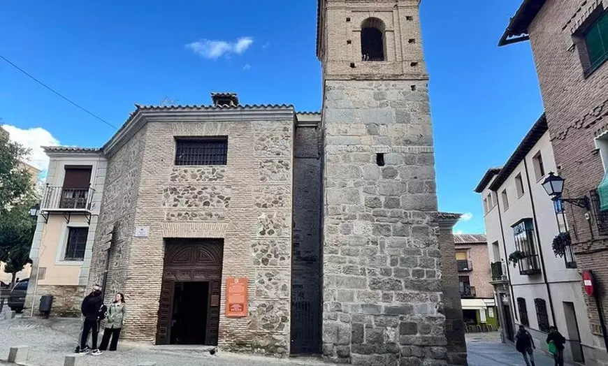 Image 11: Tour Toledo Completo con Patio-Casa Palacio