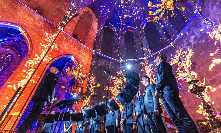 Image 4: Basílica de Barcelona : luz y sonido inmersivos - LUMINISCENCE