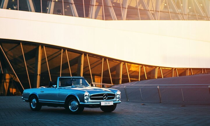 Image 2: Halbtägige Stadtrundfahrt Stuttgart