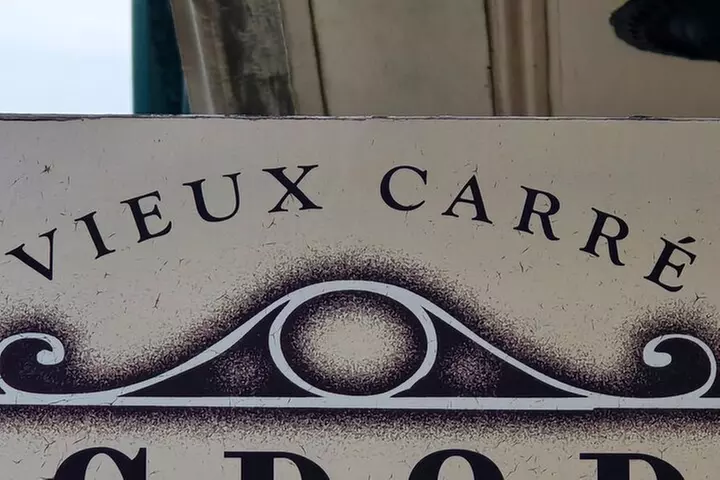 Last Fling in NOLA: Bachelor or Bachelorette Pub Crawl and Tour