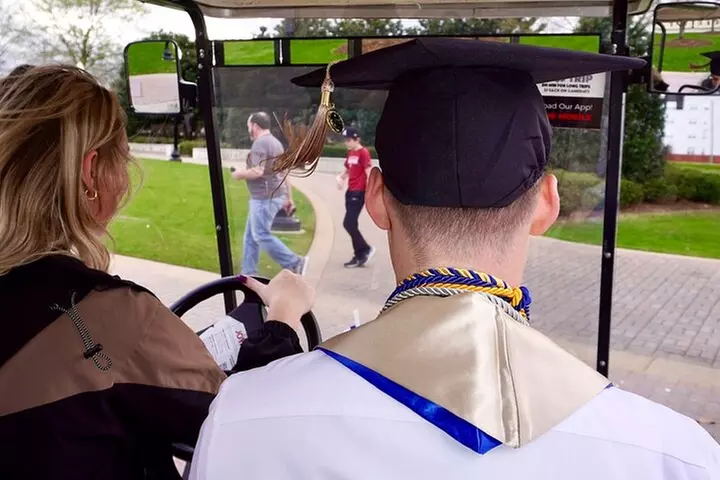 UA Graduation Tour - Second Medium