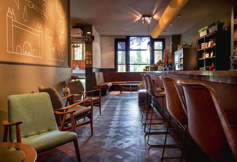 ✈ PAYS-BAS | Amsterdam - Max Brown Hotel Museum Square 3*, 2 nuit -...