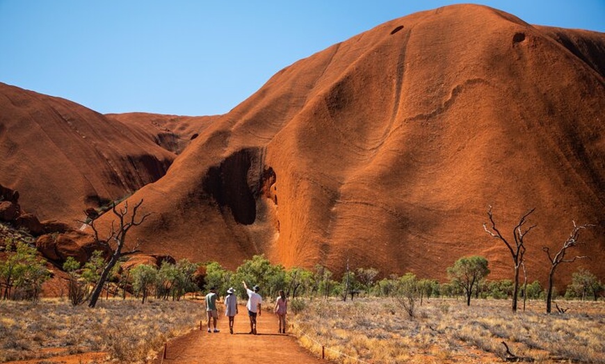 Image 8: Uluru and Kata Tjuta Hop On Hop Off 2 Day Pass