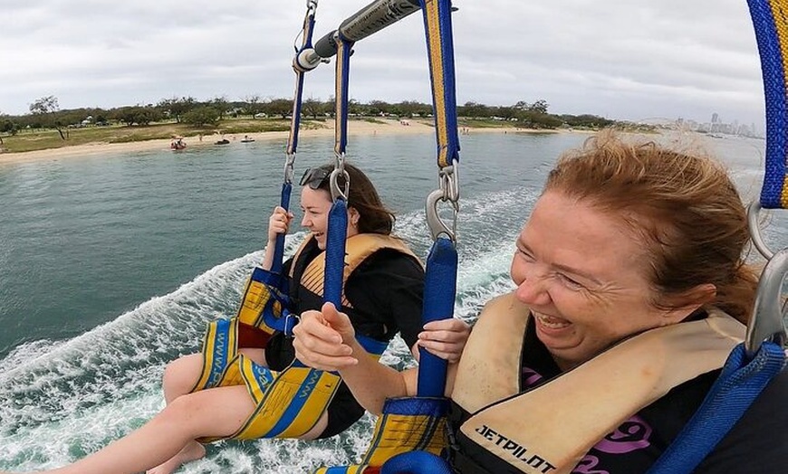 Image 9: Parasailing on the Gold Coast, Fly solo, Tandem or Triple