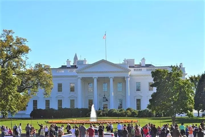 See DC In A Day: Guided Small Group Ultimate Day Tour