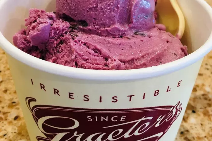 Top 10 Sites + Bites of Cincinnati Tour with Riverside Food Tours