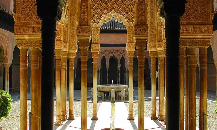 Image 5: Sevilla: Entrada oficial sin colas al Real Alcázar