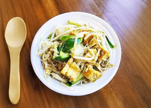 5% Cash Back at Ddee Thai