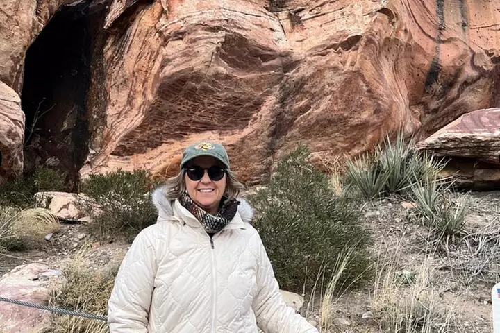 Red Rock Canyon Fun Scenic Self-Drive Rental