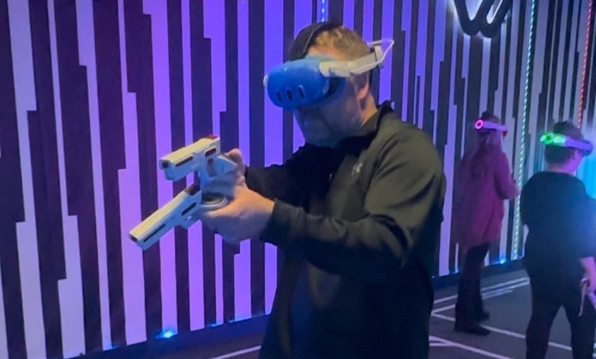 Image 5: $22 For 45 Minutes of VR Playtime (Reg. $44)