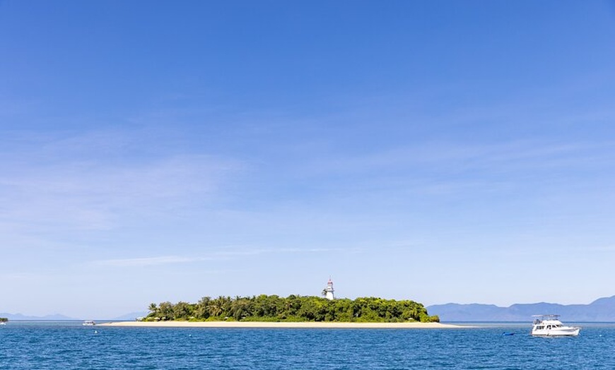 Image 6: Wavedancer Low Isles Great Barrier Reef Sailing Cruise