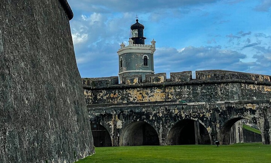 Image 10: Old San Juan Sunset Photo Walk & History Tour with free beer