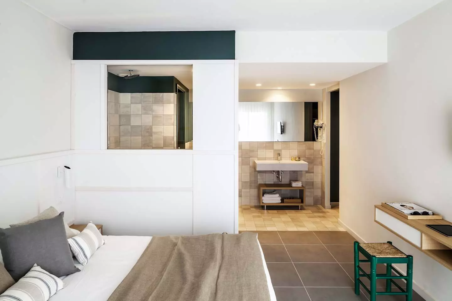 ✈ COSTA BRAVA | Lloret de Mar - Aqua Hotel Bertran Park 4*, 2 Nächt...