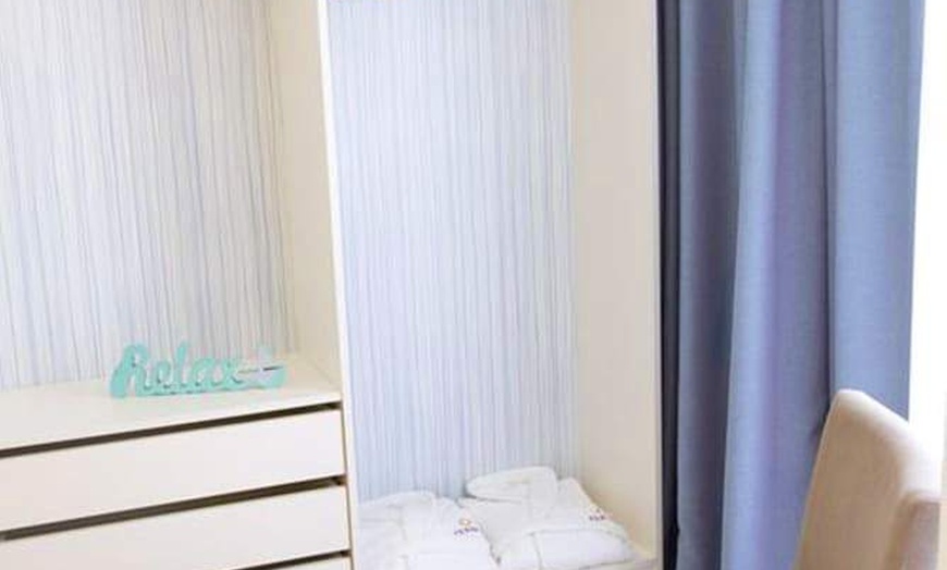 Image 6: ✈ COSTA BARCELONA | Pineda de Mar - Hotel Pineda Splash 4* - Baseny