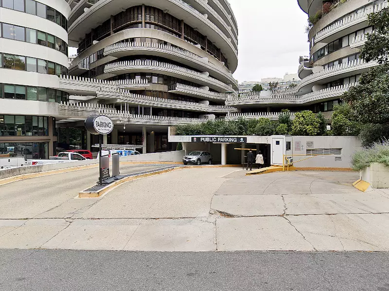 Parking at The Watergate Garage