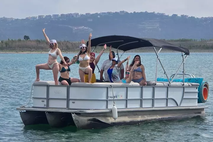 Lake Travis Party Cruise – Vibes, Views & Good Times - Primary Image
