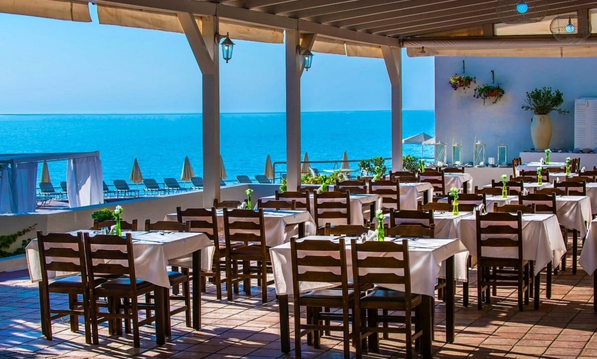 Image 6: ✈ CRÈTE | Rethymnon - Scaleta Beach - Adults Only 3* - Surclassemen...