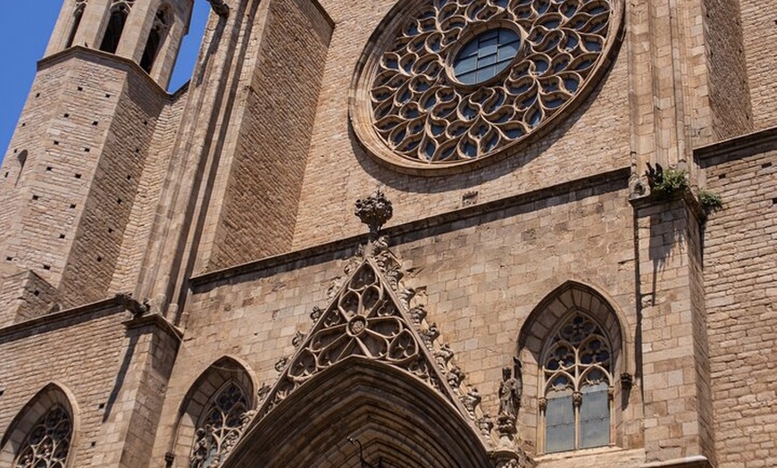 Image 5: Barrios históricos de Barcelona El Raval, Gótico y Born