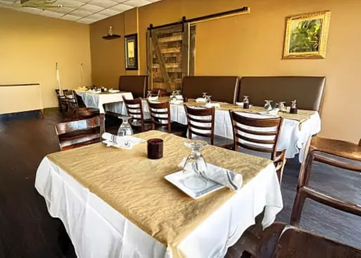 5% Cash Back at Relish Wine Bar & Grill