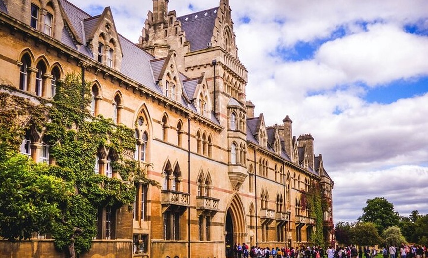 Image 3: Oxford Walking Tour - Discover its University and Traditions