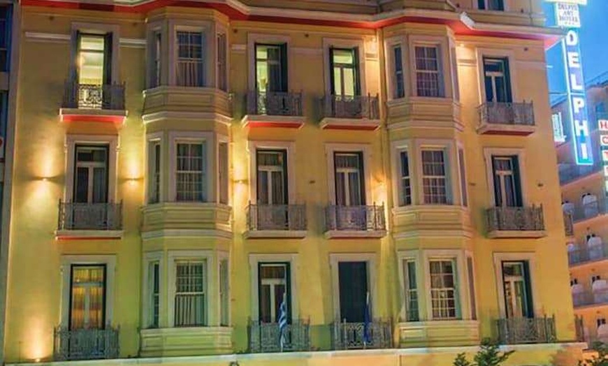 Image 1: ✈ ATENY I OKOLICE | Ateny - Delphi Art Hotel 3* - City break