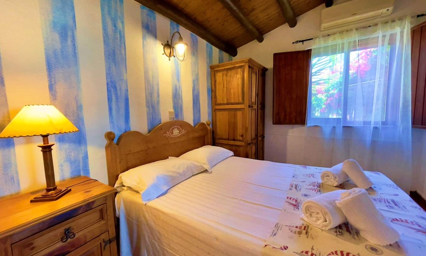 Image 5: ✈ ALGARVE | Lagos - Quinta do Mar - Country & Sea Village 3*, 2 nac...