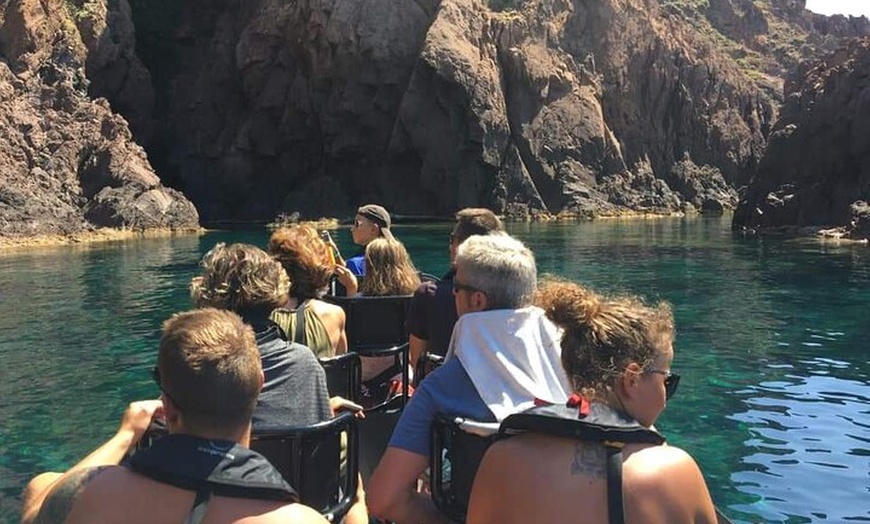 Image 5: Scandola Girolata Les Calanques de Piana en Go Fast 10 Pax
