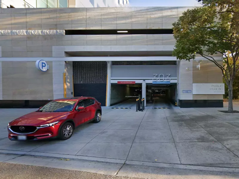 Parking at 303 Almaden Blvd. Garage