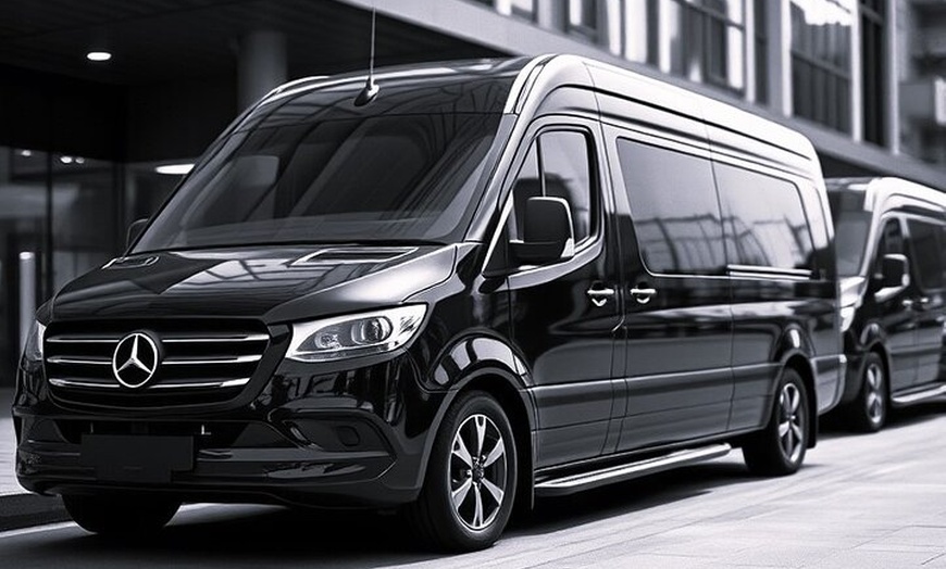 Image 3: Melbourne CBD to MEL Airport Private Transfer 4 or more