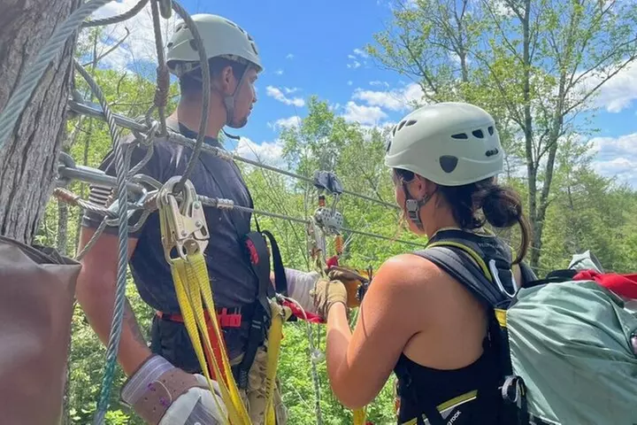 Mountain Top Zipline Tour in Morningside Flight Park