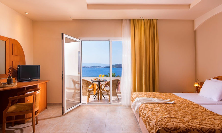 Image 10: ✈ THESSALONIQUE ET SA RÉGION | Trypiti - Alexandros Palace Hotel & ...