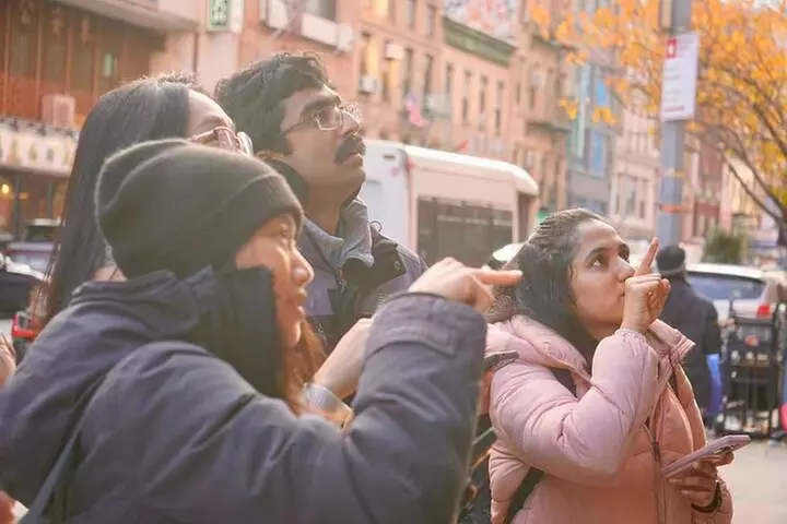 Explore New York with Scavenger Hunts Activity - Primary Image