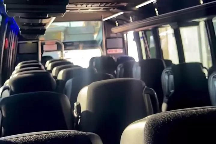 Luxury Pick up from Logan Airport - Second Medium