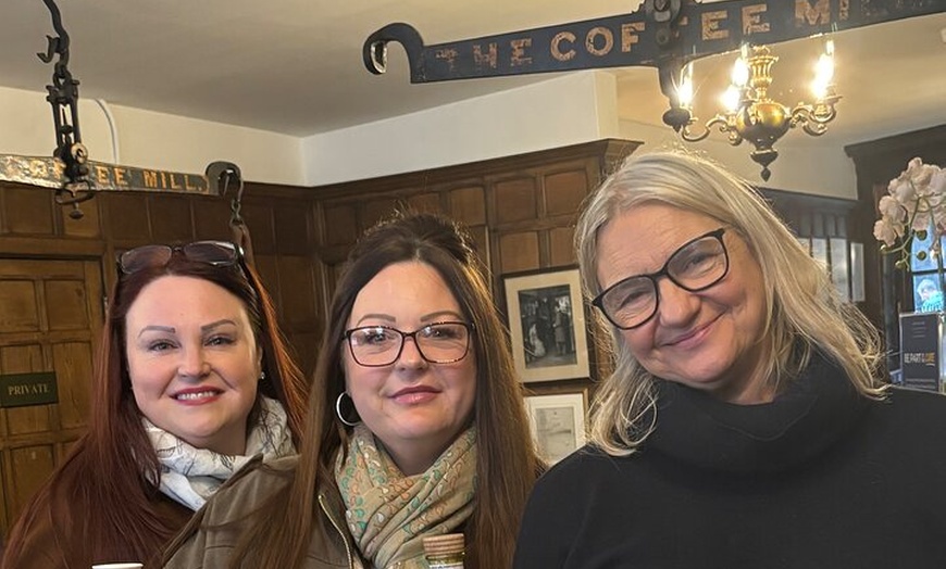 Image 16: Qualified Taxi tours London