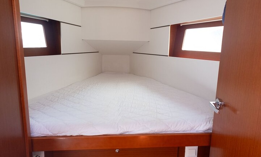 Image 12: Yate a vela privado por la Bahía de Palma y calas cercanas