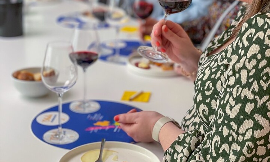 Image 11: Initiation aux vins de Bordeaux avec Fromages & Charcuterie