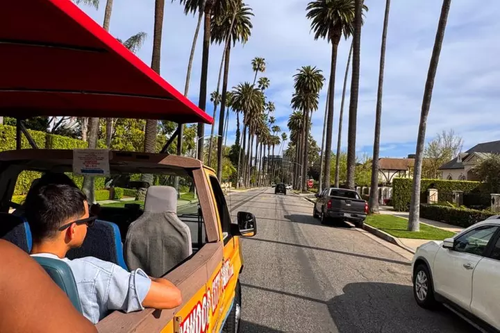 Hollywood and Celebrity Homes Bus Tour