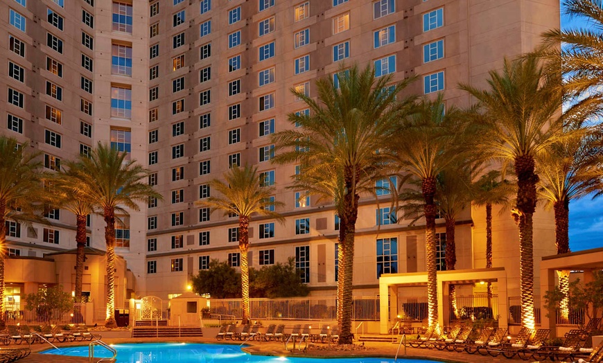 Image 14: ✈ NEVADA | Las Vegas - Hilton Grand Vacations Club Paradise Las Veg...