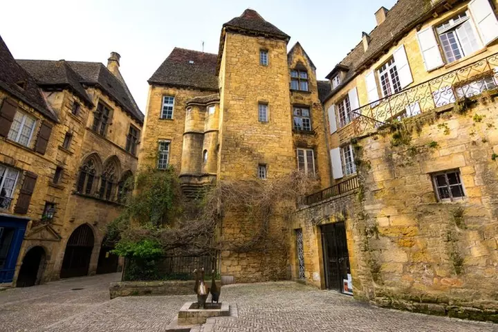 Sarlat-la-Caneda Visite audioguidée à pied 1h et 15 commentaires - Image 6