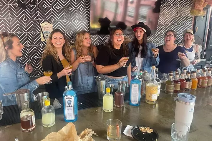 Sip History in The Sun Cabana Covered Cocktail Class