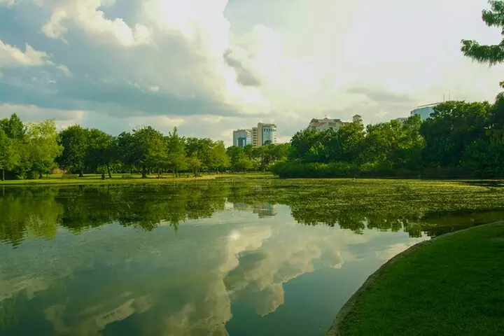 Self-Guided Scavenger Hunt: Houston's Museum District