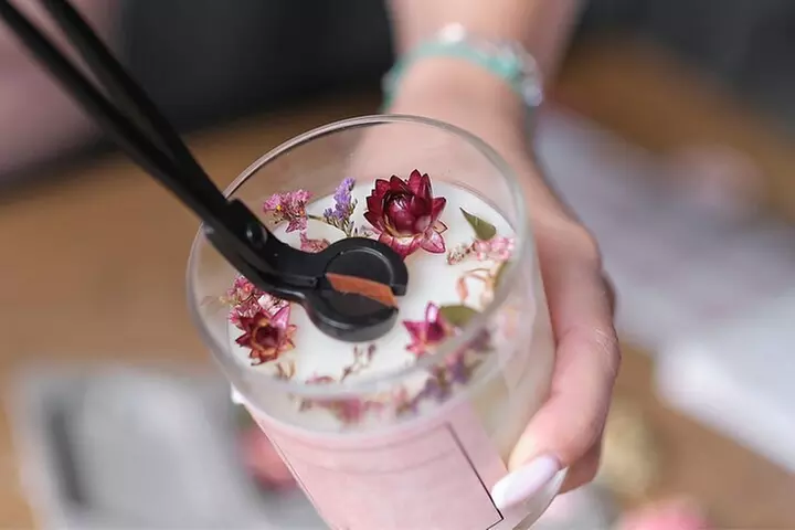 DIY Candle Making Class With Custom Scents in Washington D.C.
