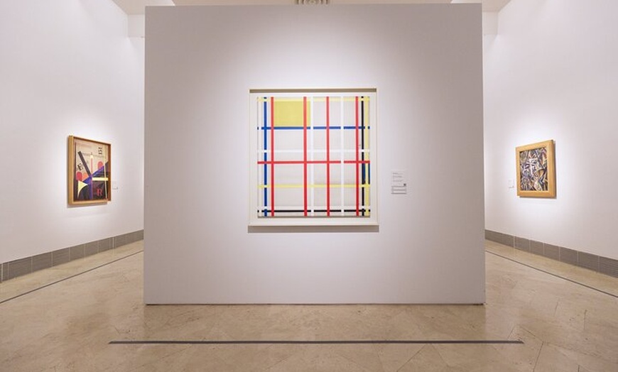 Image 17: Evite colas : Excursión única para grupos pequeños al Museo Thyssen