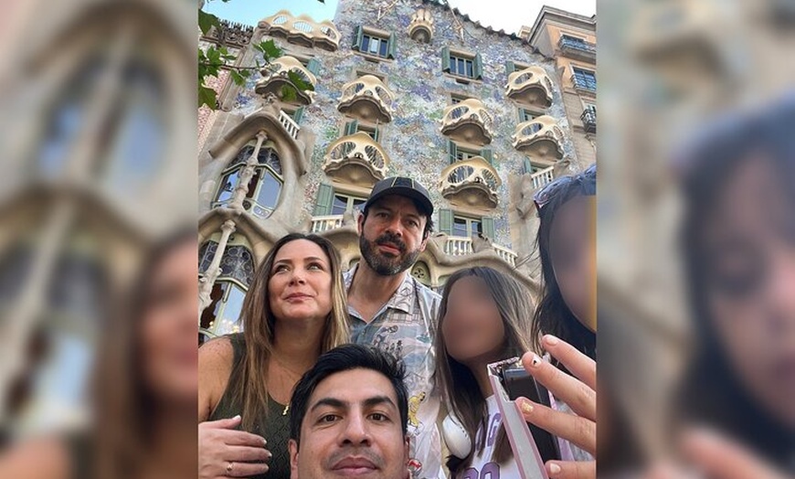 Image 3: Visita Barcelona a tu ritmo sin grupos ni horarios Con tu móvil