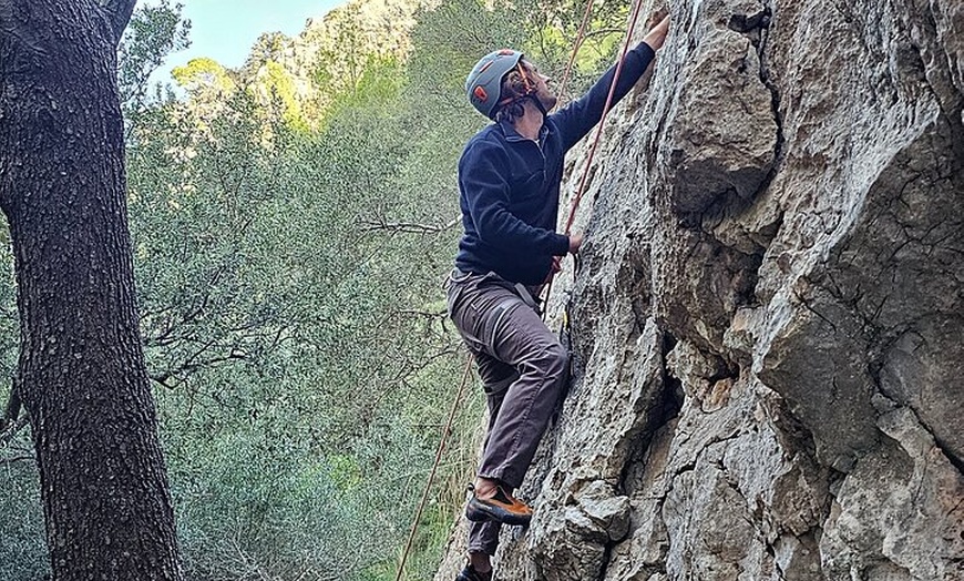 Image 6: Tour de escalada en roca en Mallorca