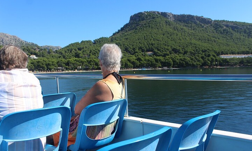 Image 17: 8 - Hora Formentor y Mercado de Sineu con paseo en barco Tour en Ma...
